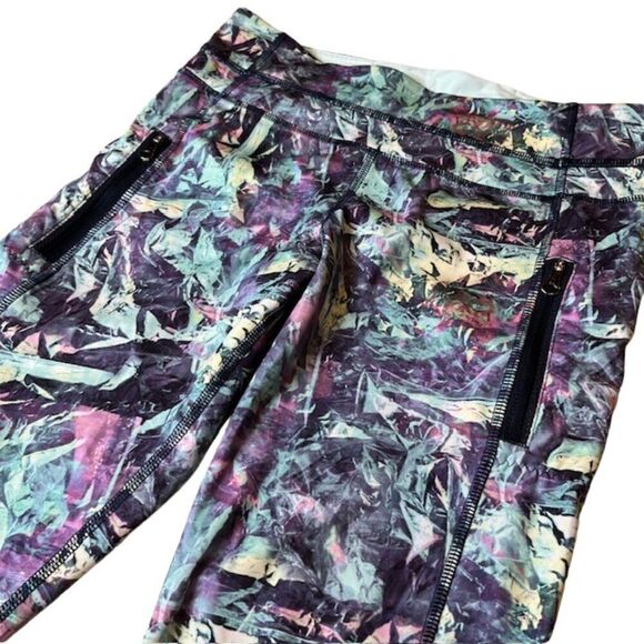 Lululemon Inspire Tight II (Mesh) Iridescent Multi / Naval Blue Size 6 - Picture 5 of 12